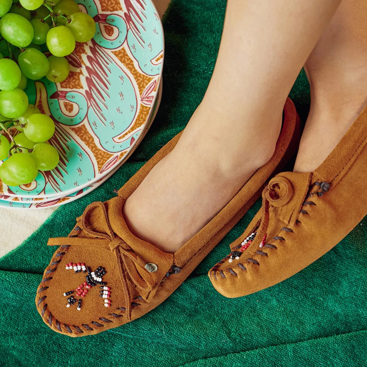 Minnetonka Thunderbird Animikii Softsole Suede - Womens Moccasin