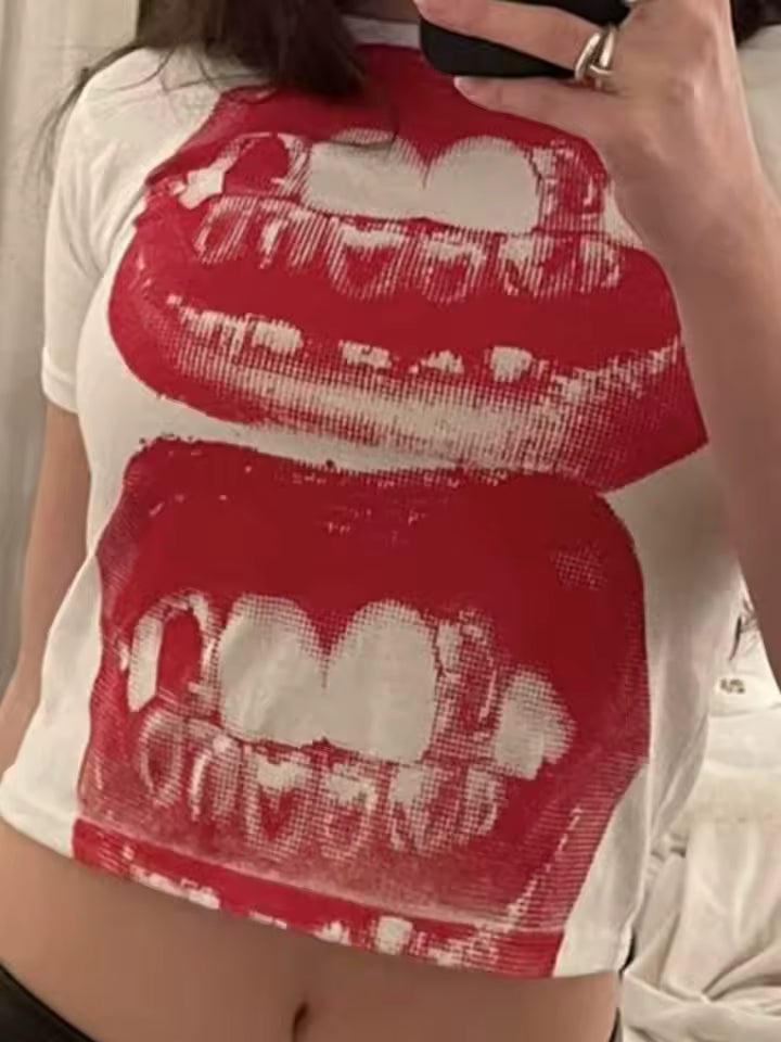 Lips Crop Tee