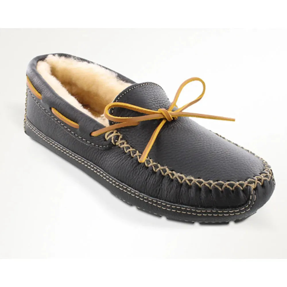 Minnetonka Sheepskin Moose Slipper - Mens Slippers